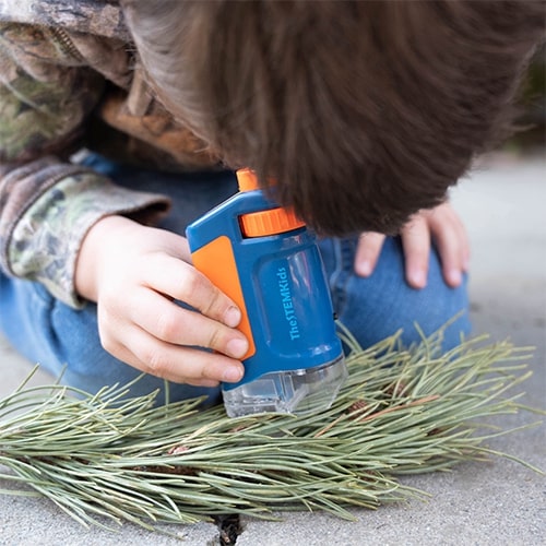 The STEMKids STEMScope: Portable Microscope 2.0